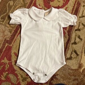 Beaufort Bonnet white Peter Pan collar onesie size 12 to 18 months
